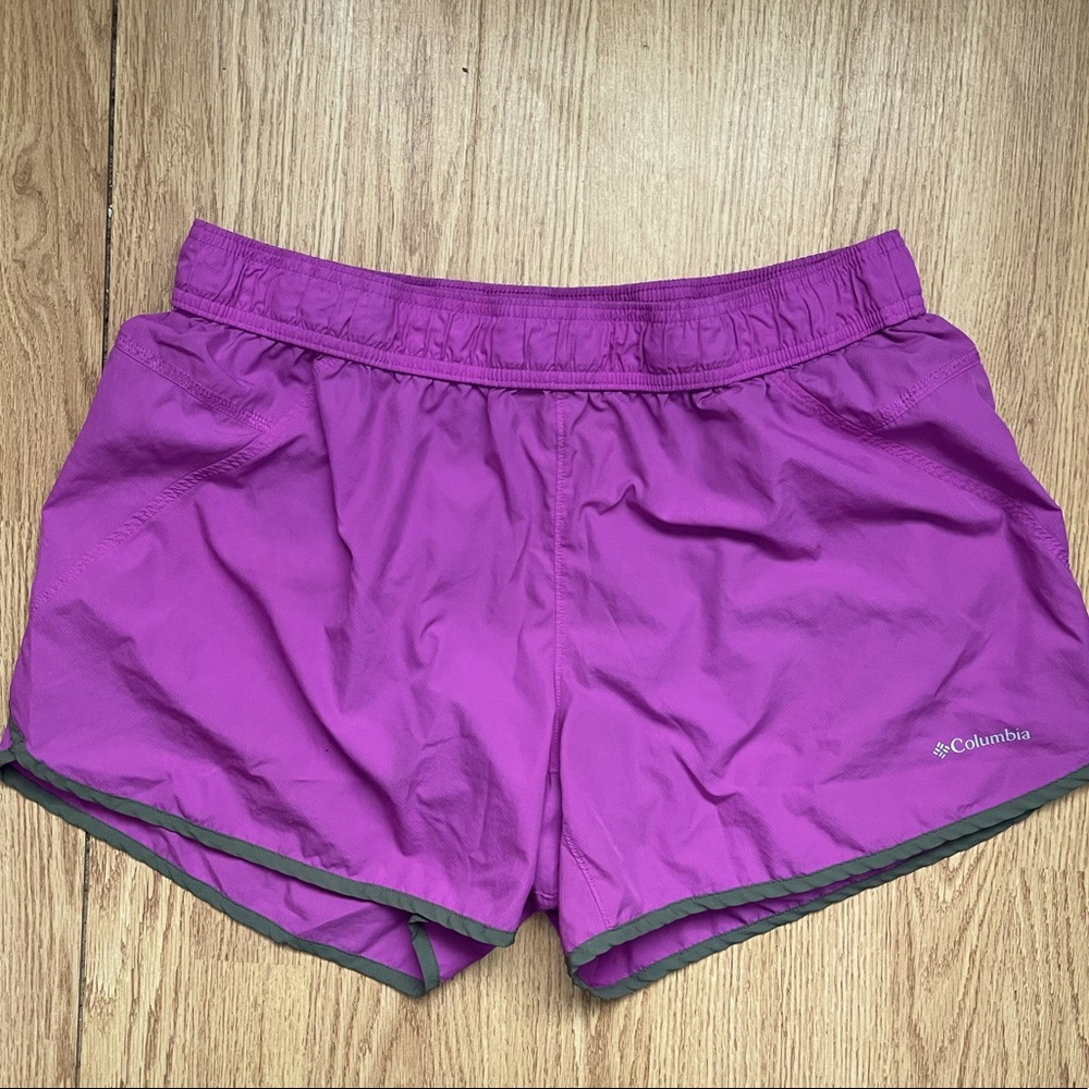 Columbia shorts